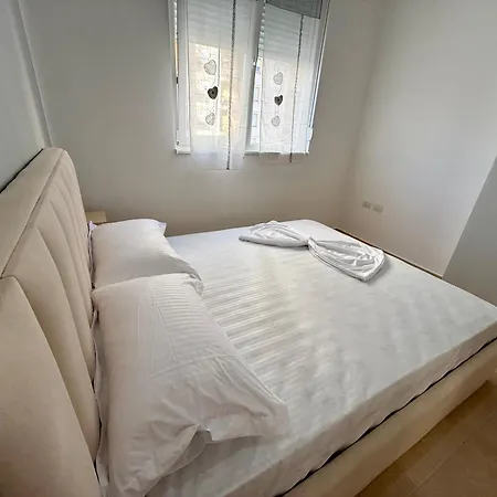 Eg 105b Apartment