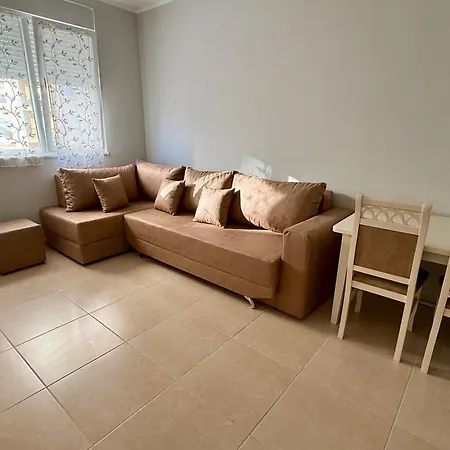 Apartment Eg 105b