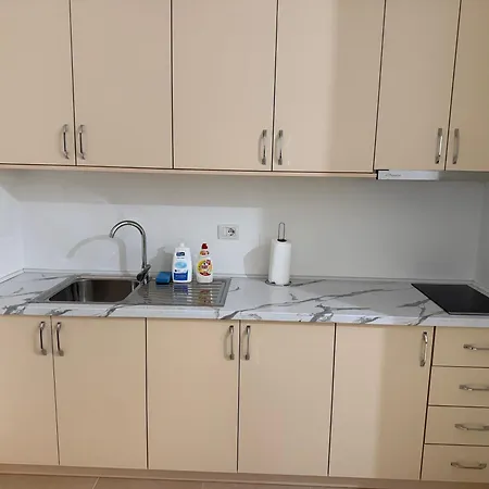 Eg 105b Apartment