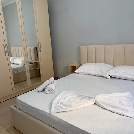 Eg 105b Apartment